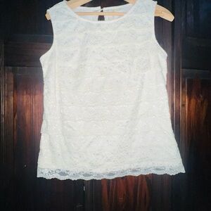 ADiva medium Elegant Lace Sleeveless‎ Top - Cream